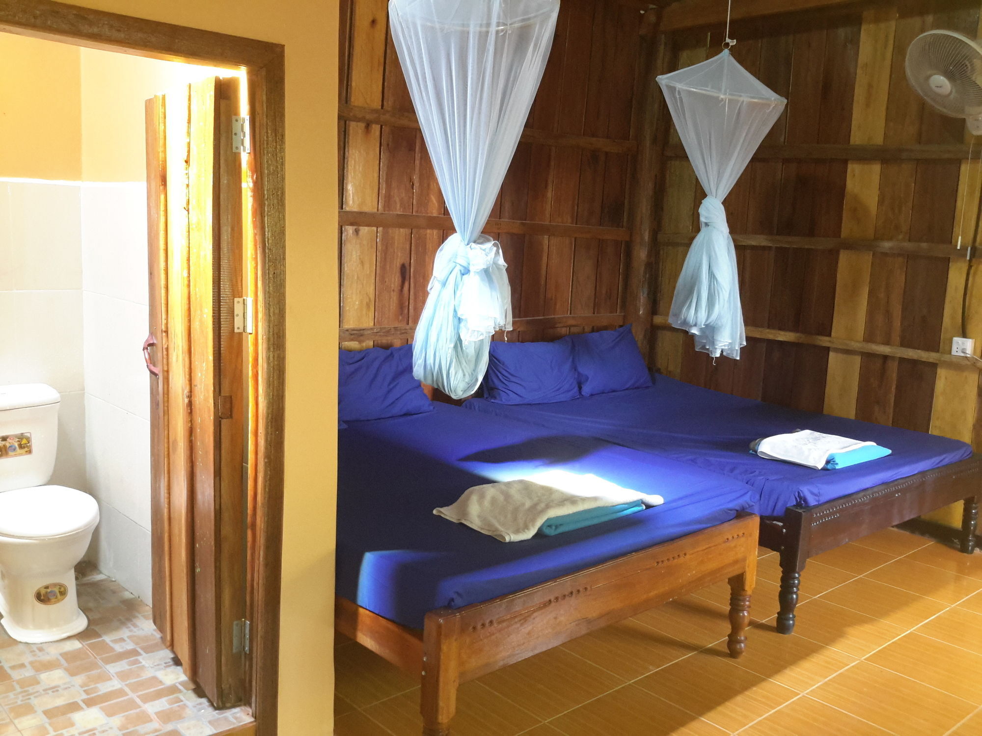 Island Palace Bungalows Resort Kaoh Touch Ngoại thất bức ảnh